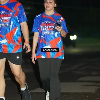 Runner Photo 6046677