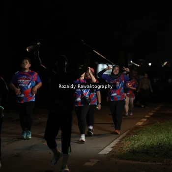 Runner Photo 6046689