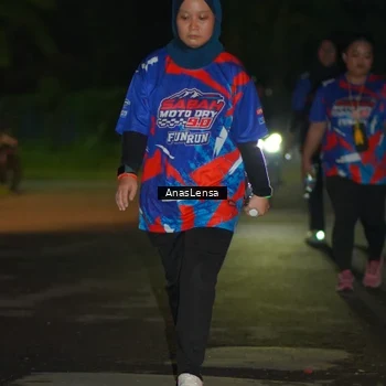Runner Photo 6046711