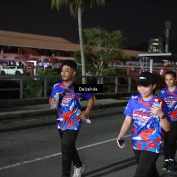 Runner Photo 6046715