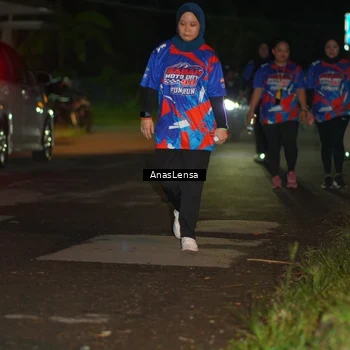Runner Photo 6046718