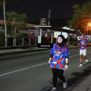 Runner Photo 6046756