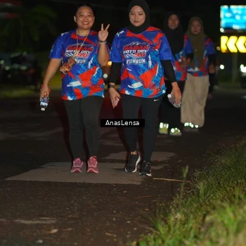 Runner Photo 6046761