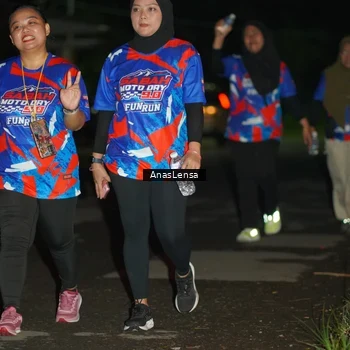 Runner Photo 6046778