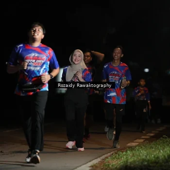 Runner Photo 6046784