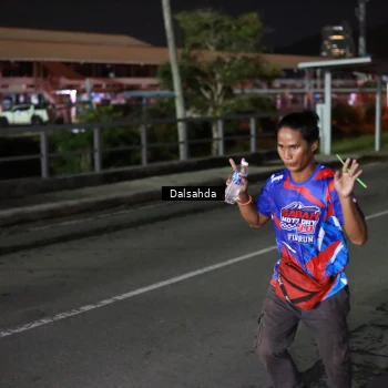 Runner Photo 6046801