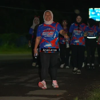 Runner Photo 6046839
