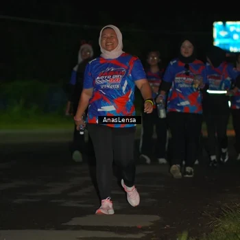 Runner Photo 6046846