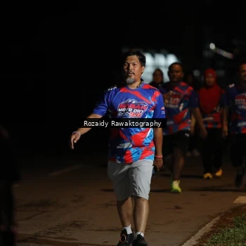 Runner Photo 6046849