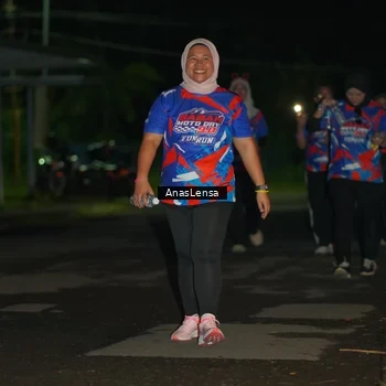 Runner Photo 6046855