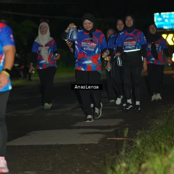 Runner Photo 6046865