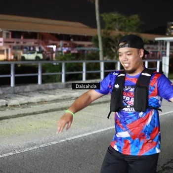 Runner Photo 6046872