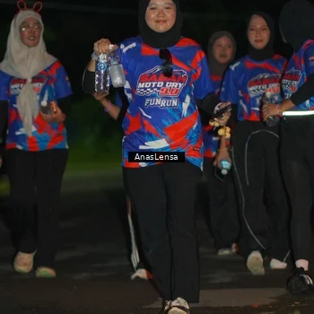 Runner Photo 6046873
