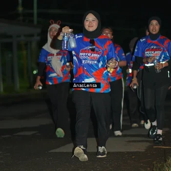 Runner Photo 6046886