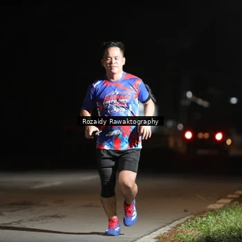 Runner Photo 6046894
