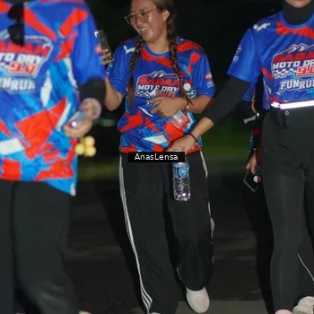 Runner Photo 6046895