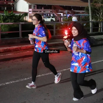 Runner Photo 6046936