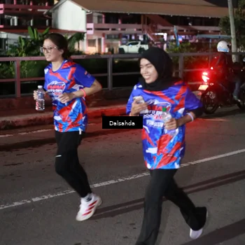 Runner Photo 6046937