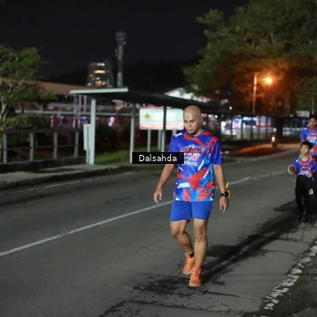 Runner Photo 6046971