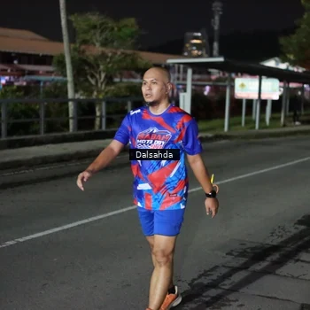 Runner Photo 6046993
