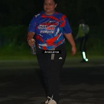 Runner Photo 6047013