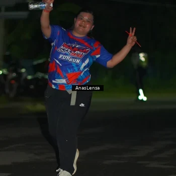 Runner Photo 6047021