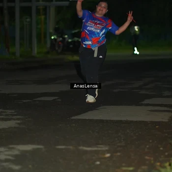 Runner Photo 6047022
