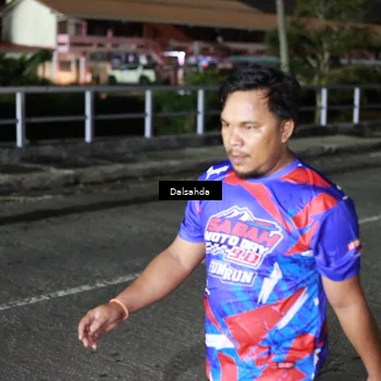 Runner Photo 6047033