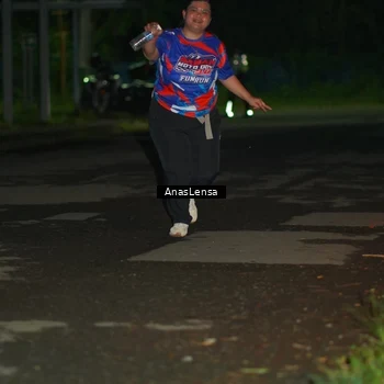 Runner Photo 6047039