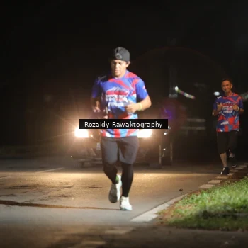 Runner Photo 6047064
