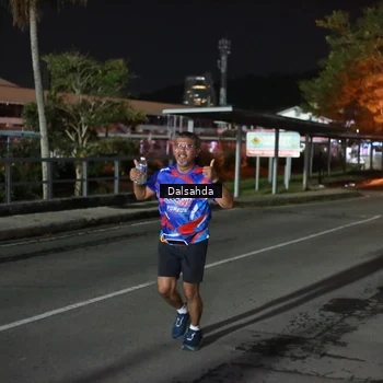 Runner Photo 6047116