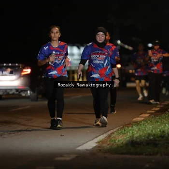 Runner Photo 6047120