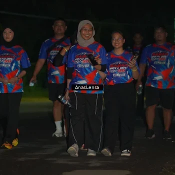 Runner Photo 6047121