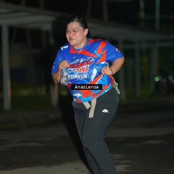 Runner Photo 6047129