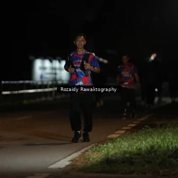 Runner Photo 6047141