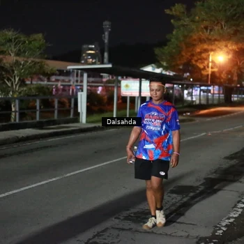 Runner Photo 6047144