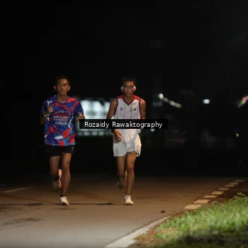 Runner Photo 6047170
