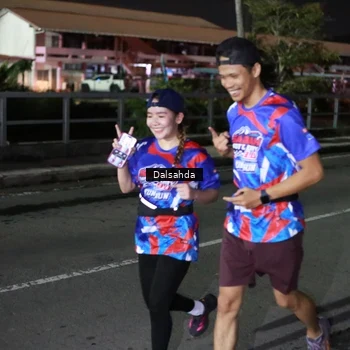 Runner Photo 6047175