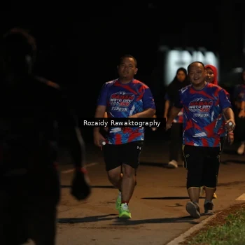 Runner Photo 6047184