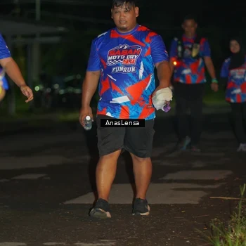 Runner Photo 6047198
