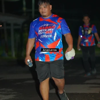 Runner Photo 6047216