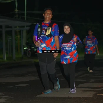Runner Photo 6047242