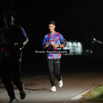 Runner Photo 6047253