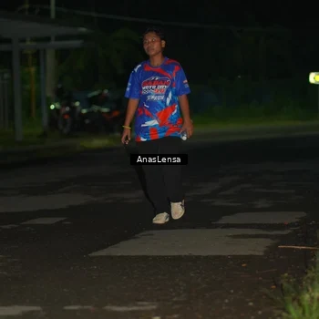 Runner Photo 6047255