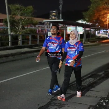Runner Photo 6047260