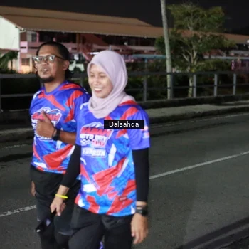 Runner Photo 6047290