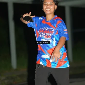 Runner Photo 6047300