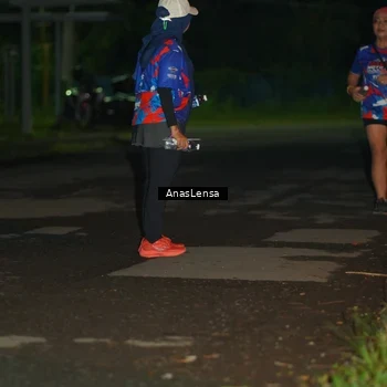 Runner Photo 6047304