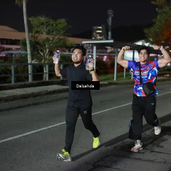 Runner Photo 6047308