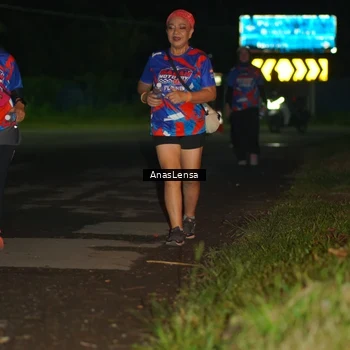 Runner Photo 6047319